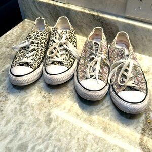 2 pair Converse sneakers Skulls / Leopard Size 9